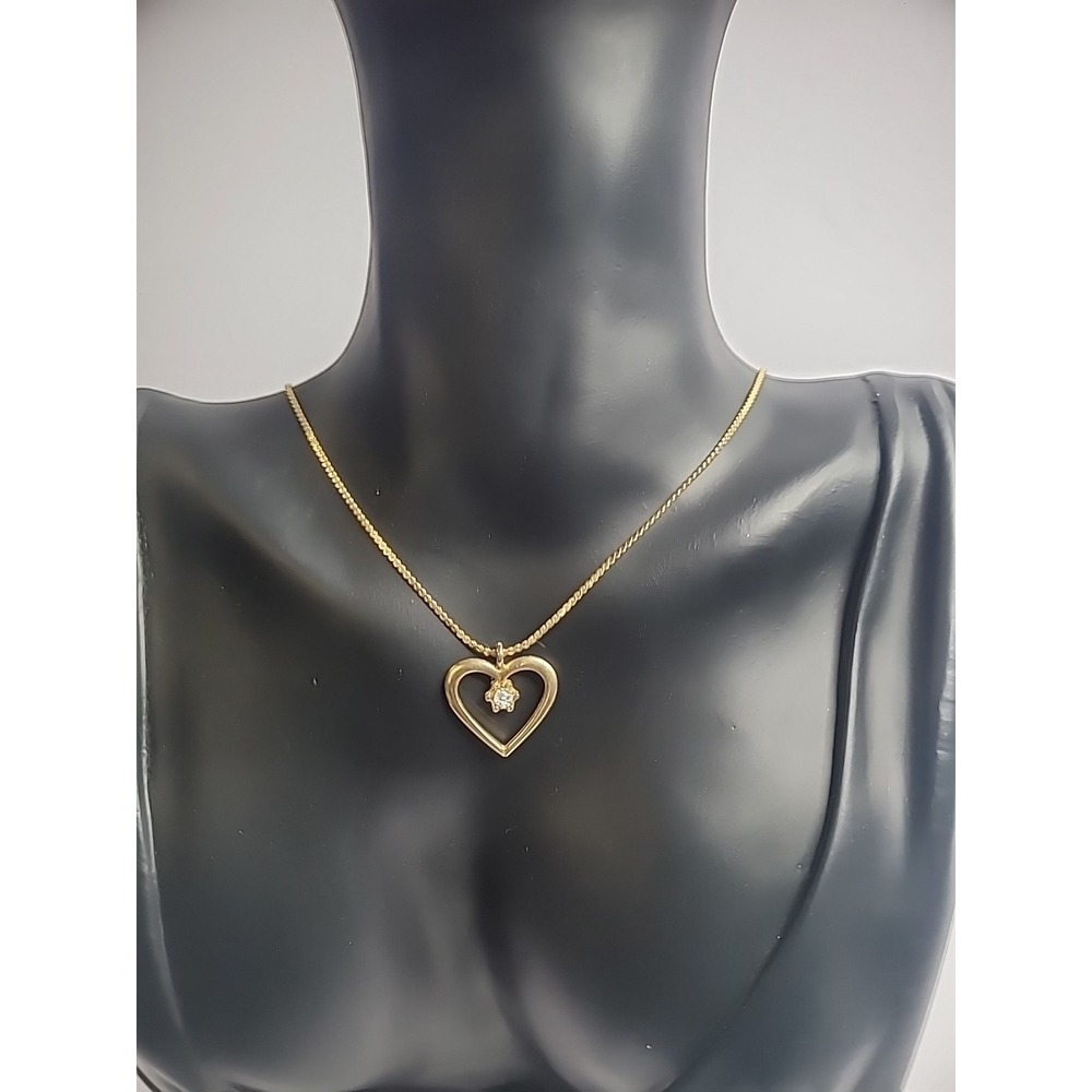 Vintage Gold Tone Heart Crystal Middle Gold Tone Chain Necklace Jewelry Costume - Picture 2 of 11